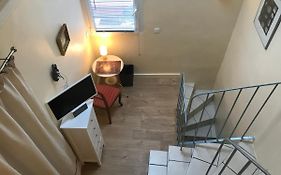 Simone'S Tiny House